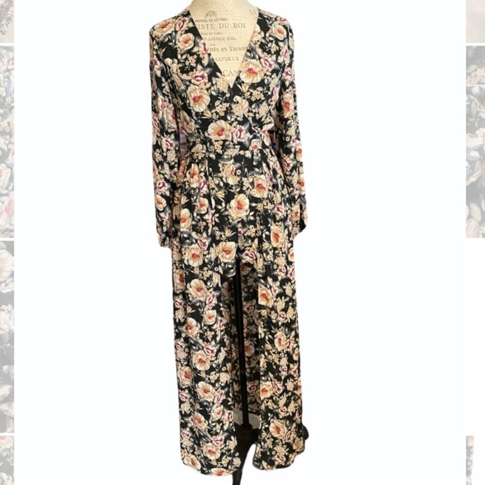 Alterd state •beautiful• floral romper with train